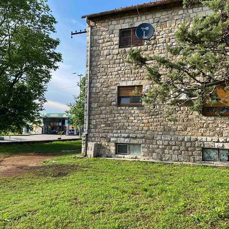 Apartman Jovana Bileća Eksteriør bilde