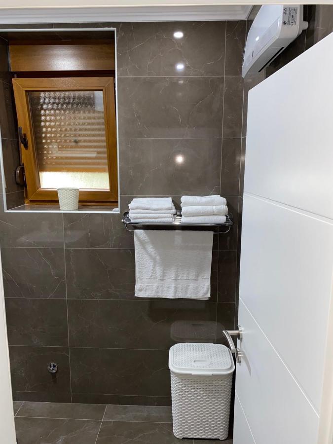 Apartman Jovana Bileća Eksteriør bilde